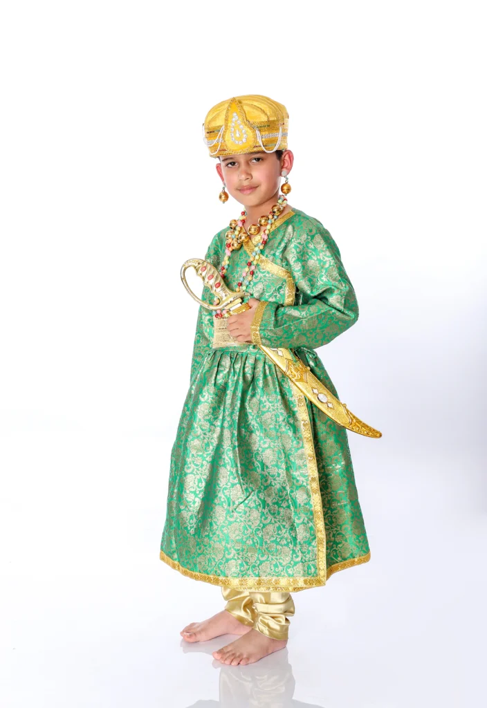 Shivaji Maharaj Fancy Dress Costume – Sanskriti Fancy Dresses
