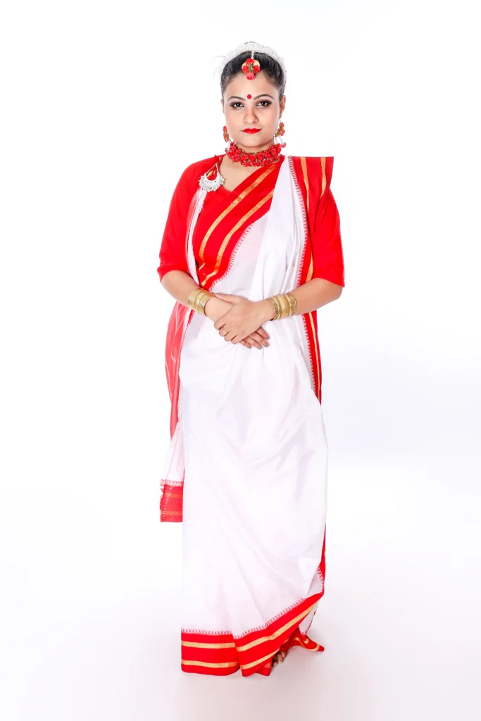 Bengali Sarees, Phulia Saris - Traditional Silk & Cotton Saree of West  Bengal - iTokri आई.टोकरी