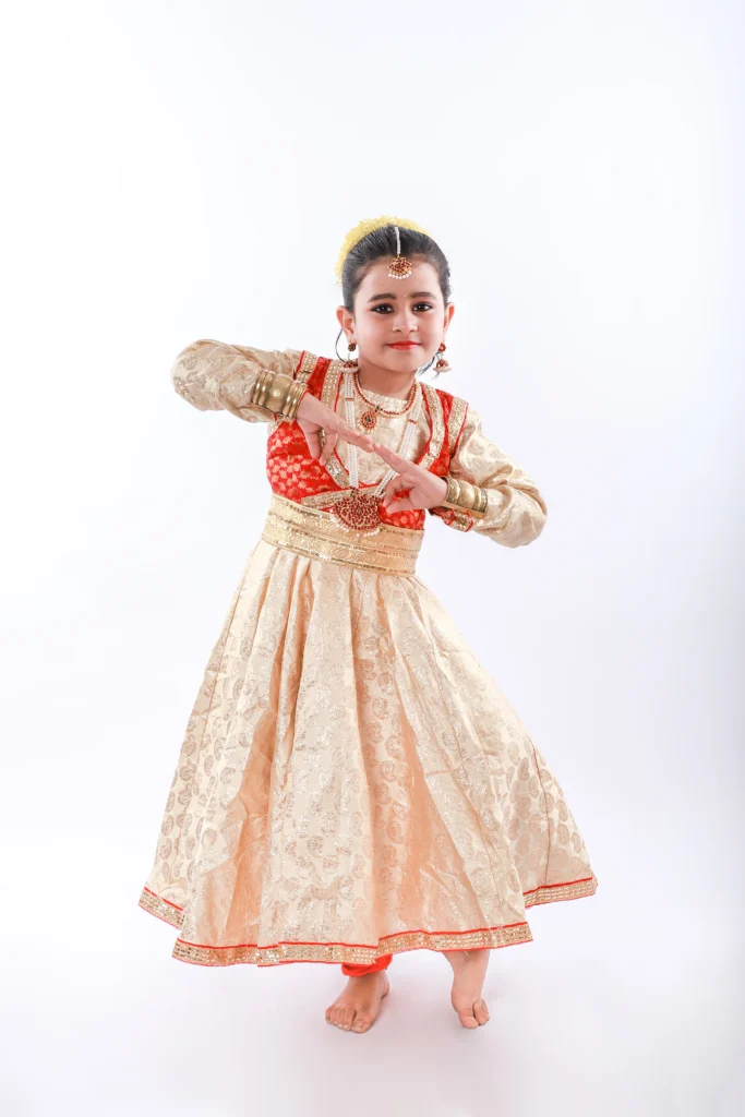 Kathak Dress Anarkali Style | Girls fancy dresses, Fancy dress costumes,  Fancy dresses