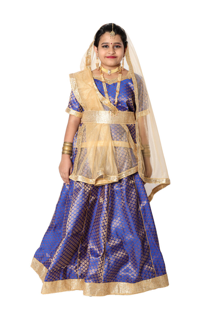 Buy SANSKRITI FANCY DRESSES Kathak Dance Costume Dress Golden and Red  Classical Dance Dress (6 To 8 Years) Online at Low Prices in India -  Amazon.in